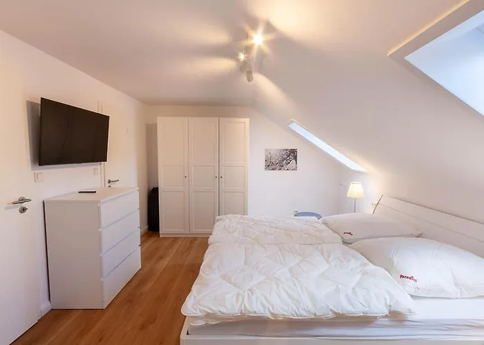 Apartment Blickfang Mit Balkon Und Traumblick *